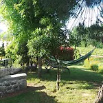 Hébergement de vacances Beautiful With Swimming Pool